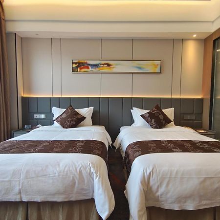 Romanjoy International Hotel Шънджън Екстериор снимка
