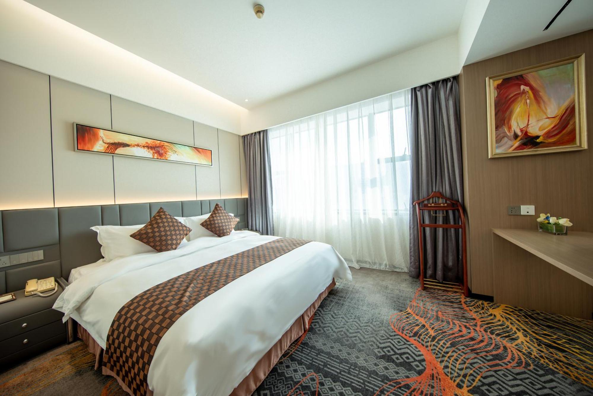 Romanjoy International Hotel Шънджън Екстериор снимка