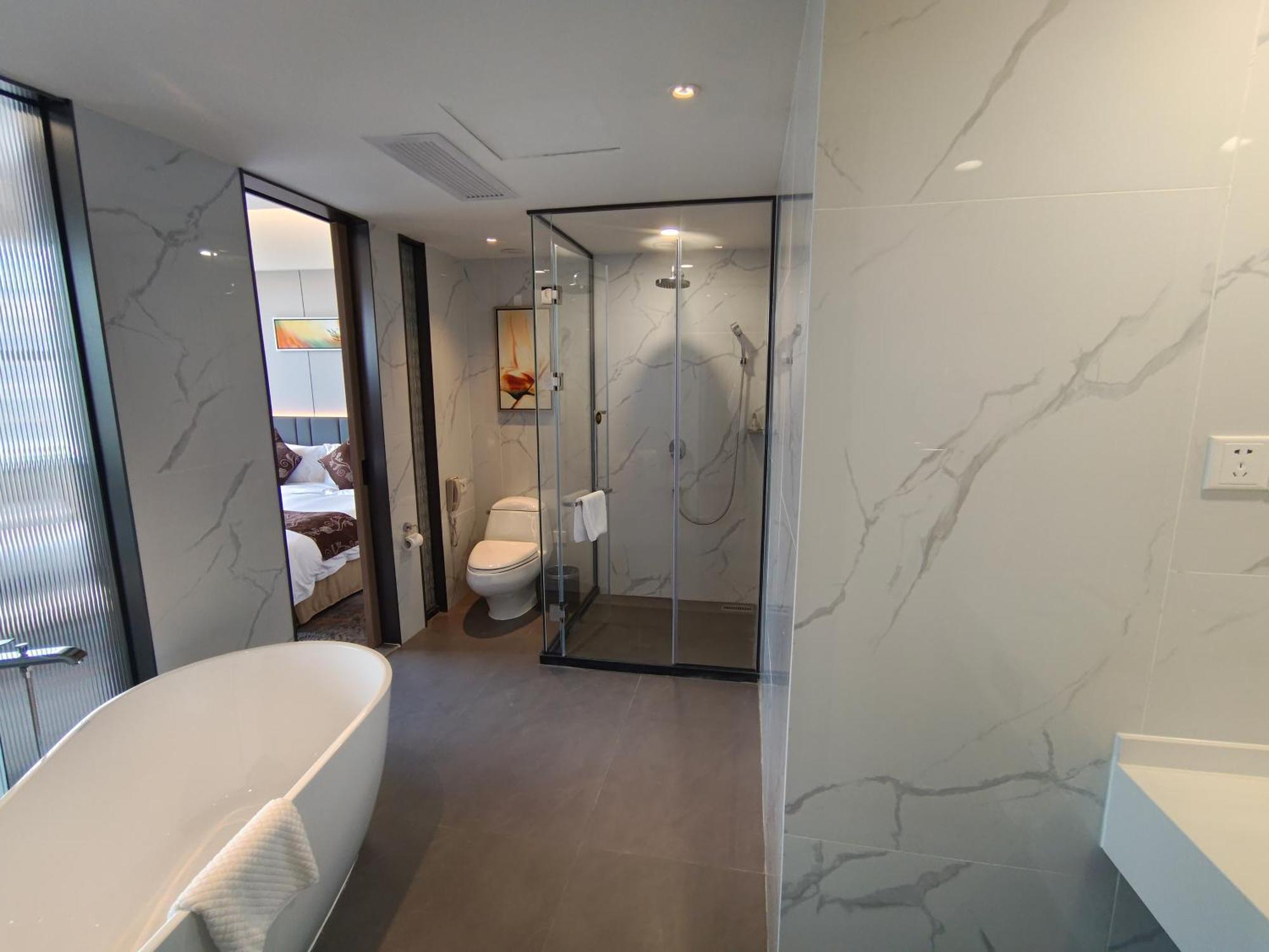 Romanjoy International Hotel Шънджън Екстериор снимка