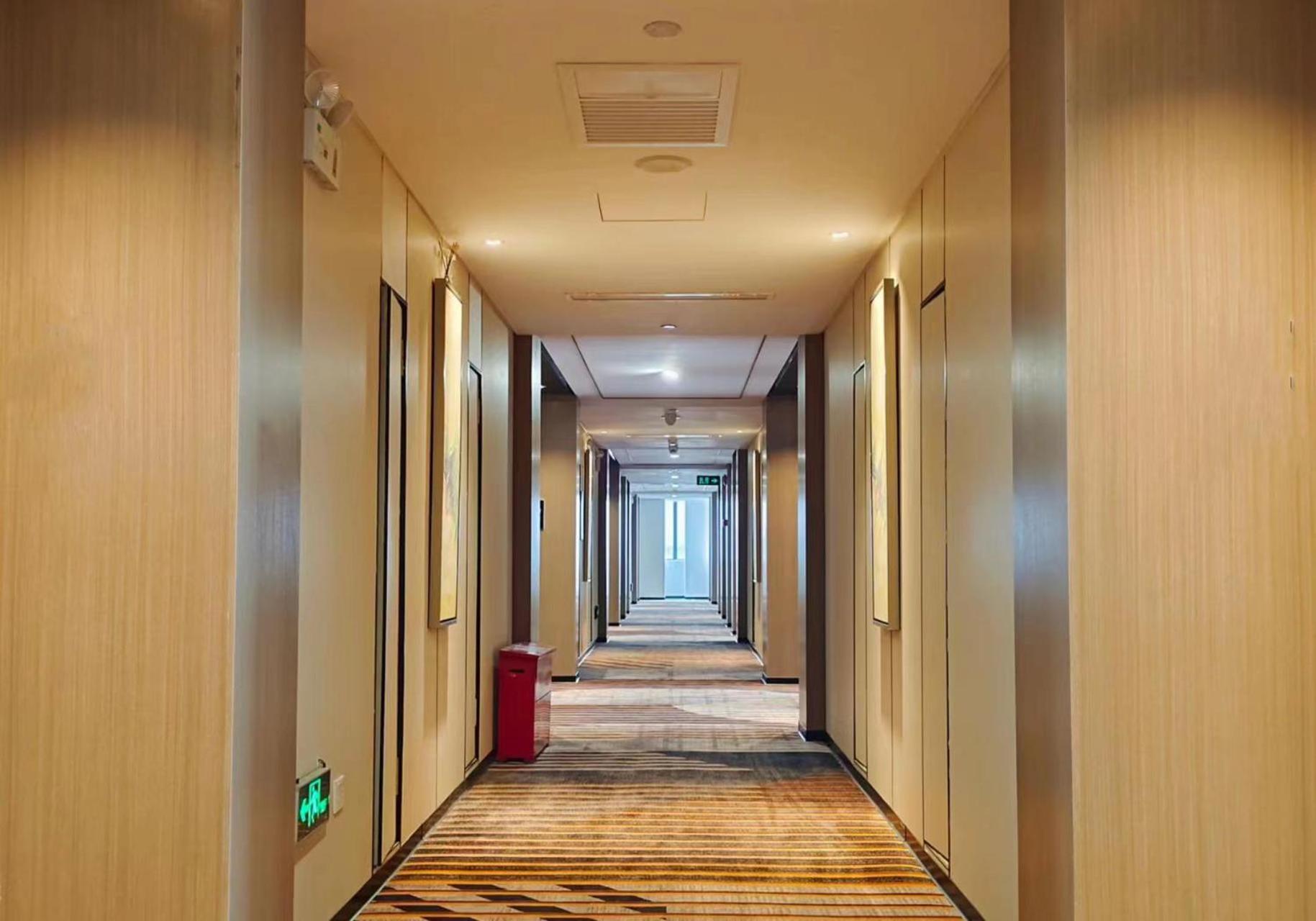Romanjoy International Hotel Шънджън Екстериор снимка