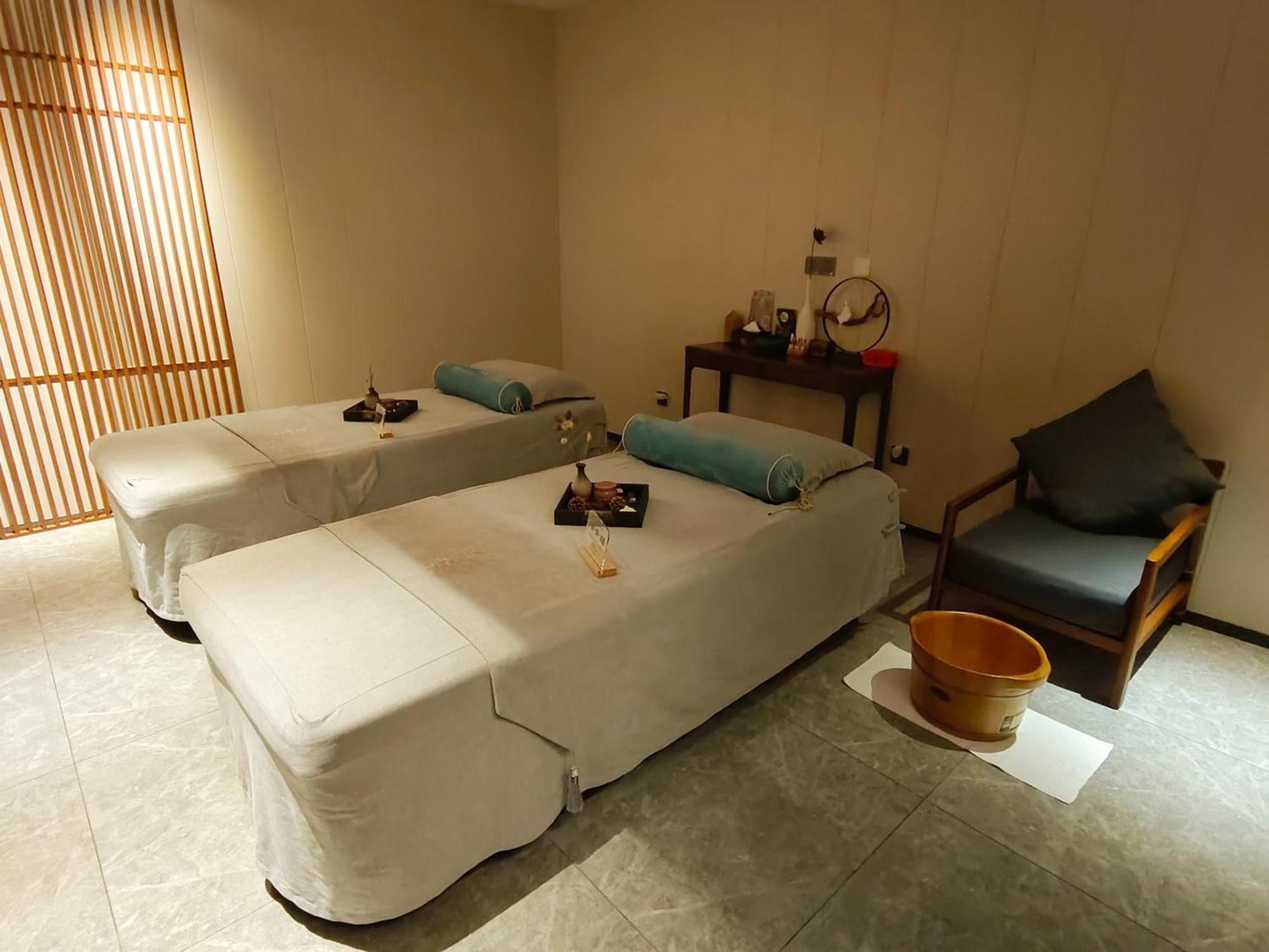 Romanjoy International Hotel Шънджън Екстериор снимка