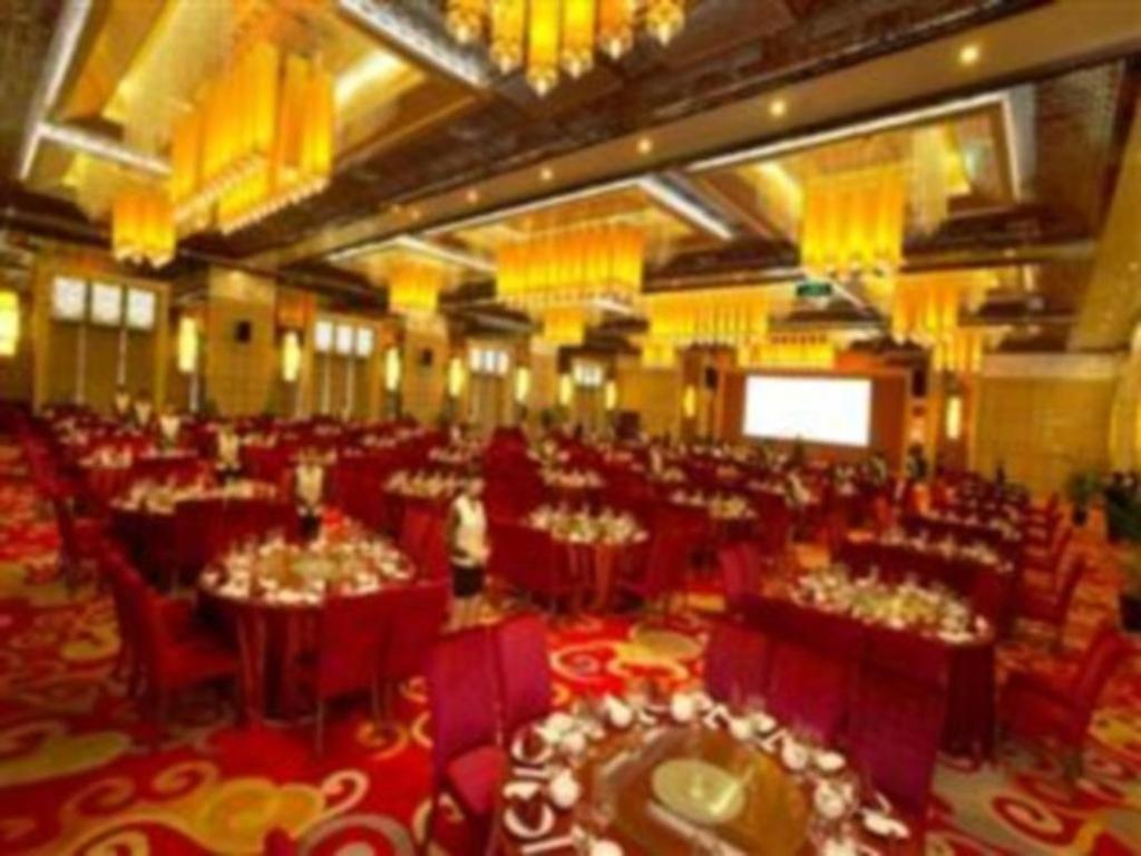 Romanjoy International Hotel Шънджън Екстериор снимка