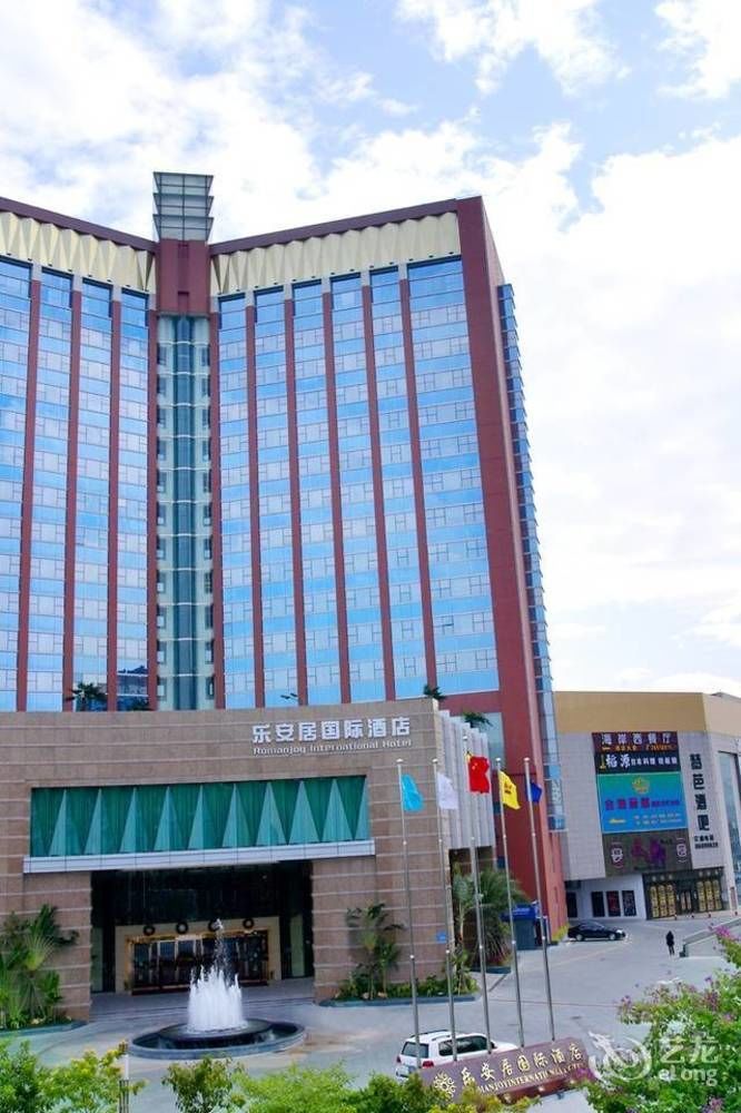 Romanjoy International Hotel Шънджън Екстериор снимка
